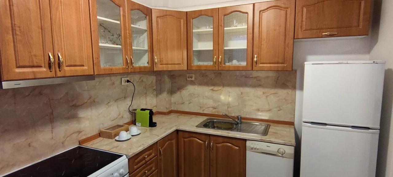 Neviasta Apartment Szmoljan Kültér fotó