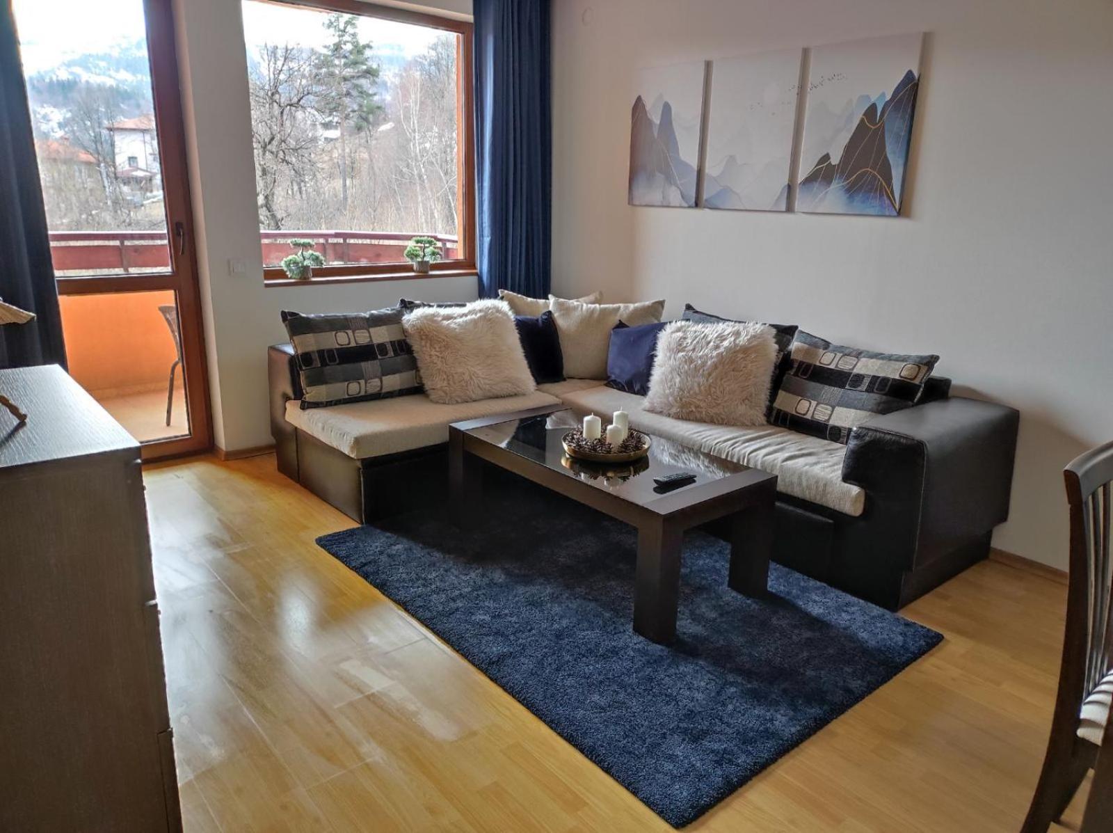 Neviasta Apartment Szmoljan Kültér fotó
